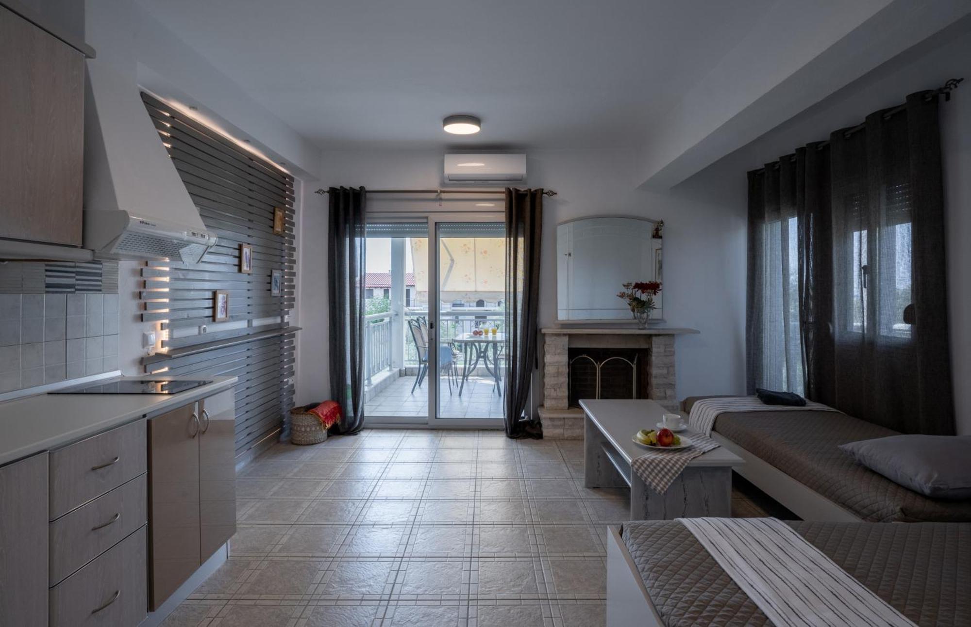 Apartment Azure Nikiti (Sithonia)